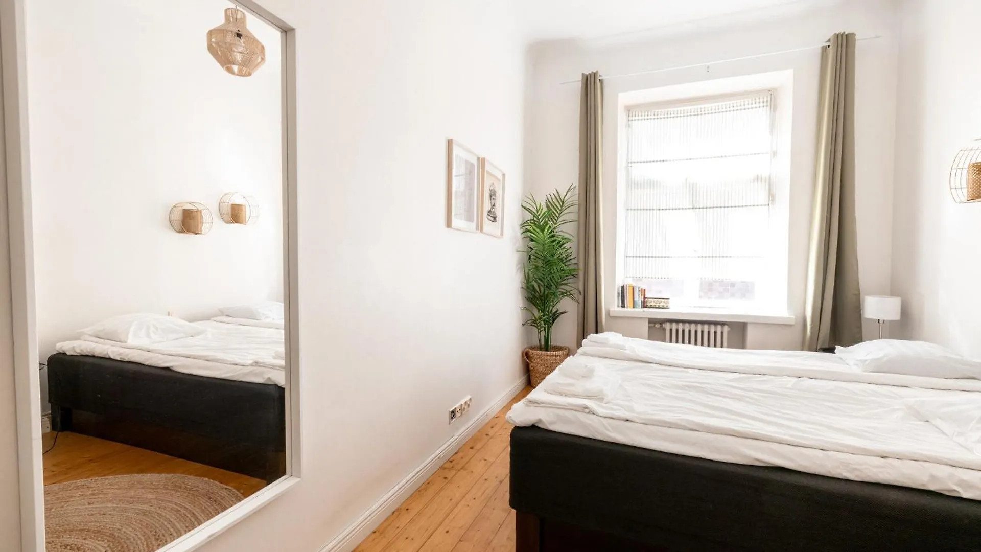 2Ndhomes 2Br City Center Apartment With Balcony & Park View Helsinki Finland