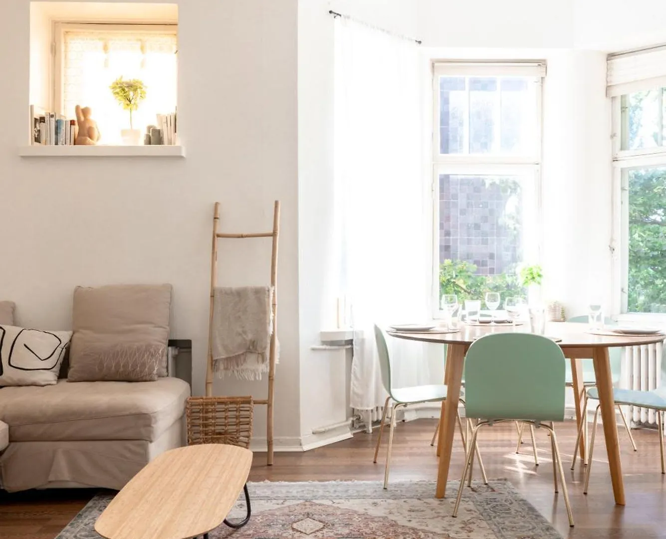 2Ndhomes 2Br City Center Apartment With Balcony & Park View Helsinki
